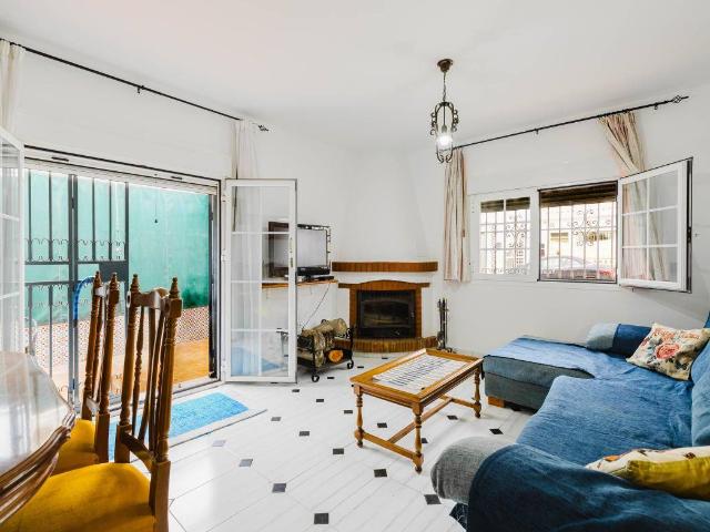 Casa adosada en Venta en Urbanización Santa Rosa