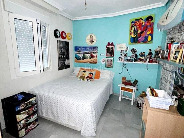 Casa adosada en venta en Utrera, Estación La Fontanilla El Tinte. CASA CERCA DE LA ESTACION DE TREN. Casas adosadas.