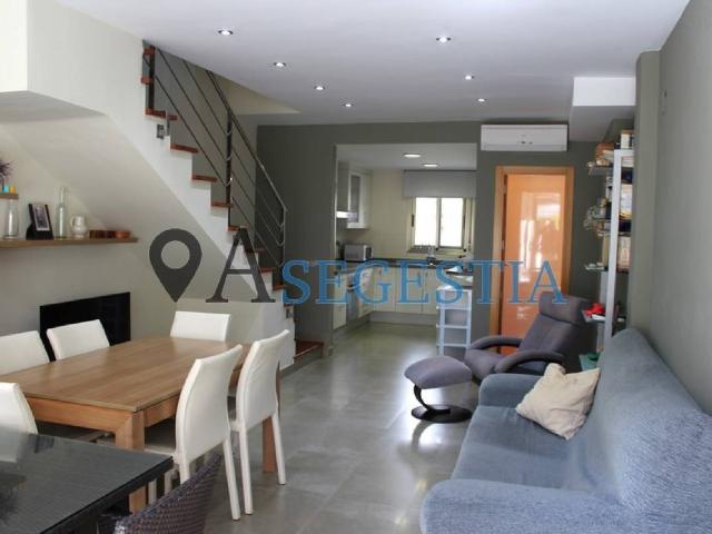 Casa adosada en Venta en Voramar