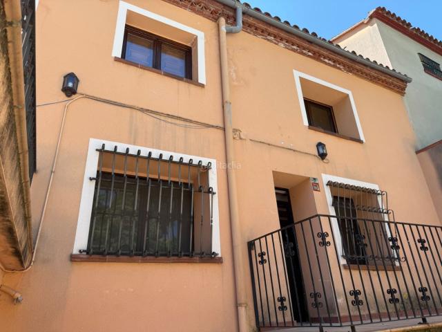 Casa adosada en venta en Vacarisses. ca en el centro de vacarisses. Casas adosadas.