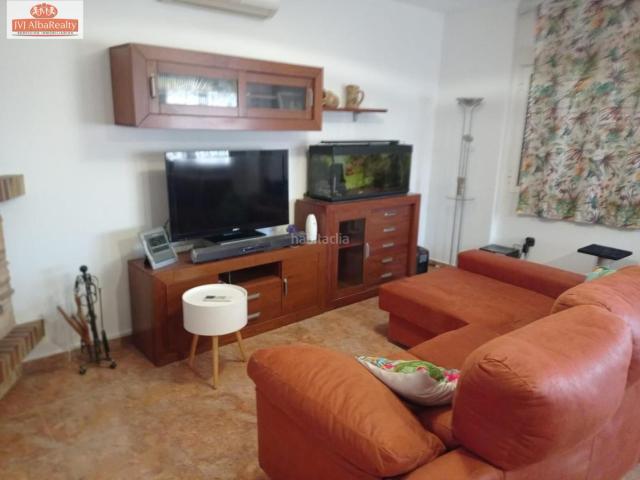 Casa adosada en venta en Valdeganga. ACOGEDORA VIVIENDA UNIFAMILIAR EN VENTA EN VALDEGANGA. Casas adosadas.