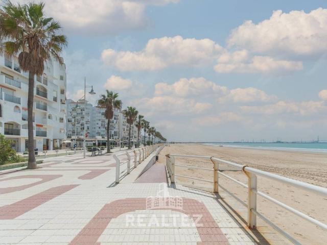 Casa adosada en Venta en Valdelagrana