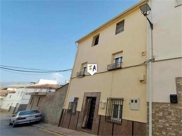 Casa adosada en Venta en Valdepeñas de Jaén