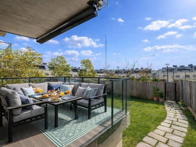 Casa adosada en Venta en Valenoso