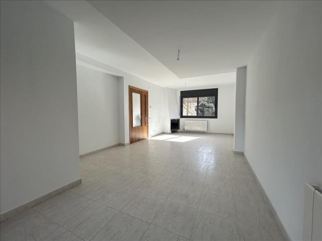 Casa adosada en venta en Vallgorguina. Casas adosadas.