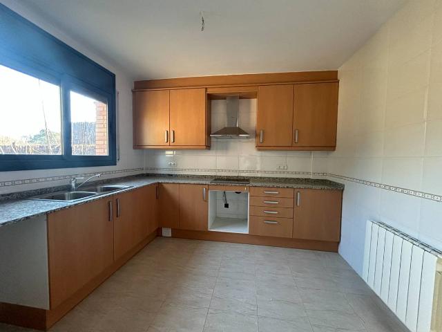 Casa adosada en Venta en Vallgorguina