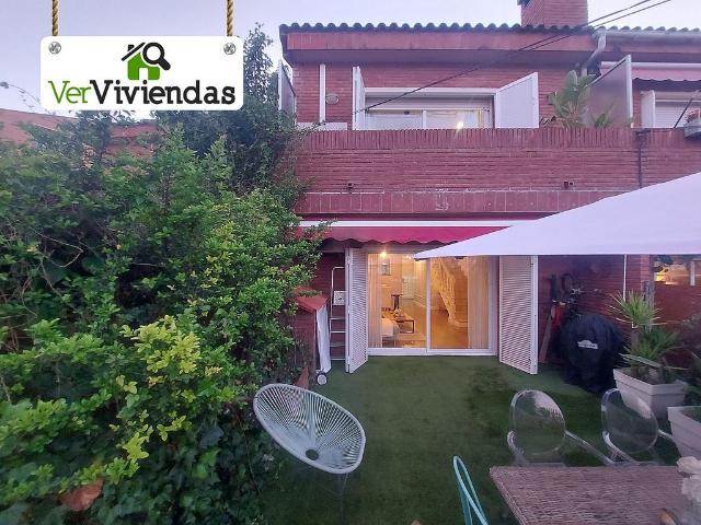 Casa adosada en venta en Vallirana, de 132 m² 4 habitaciones por 449.000