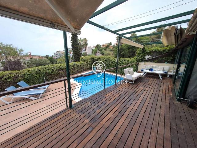Casa adosada en Venta en Vallpineda Rocamar