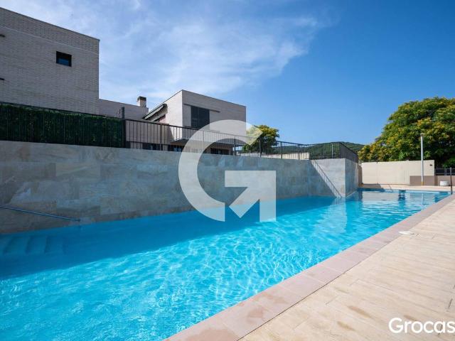 Casa adosada en Venta en Vallveric