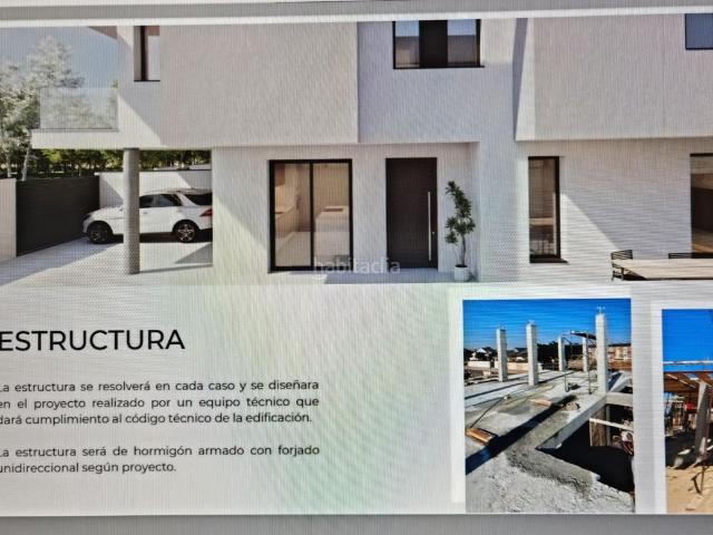 Casa adosada en venta en Vegas del Genil, Belicena. VIVIENDAS DE OBRA NUEVA. Casas adosadas Vegas del.