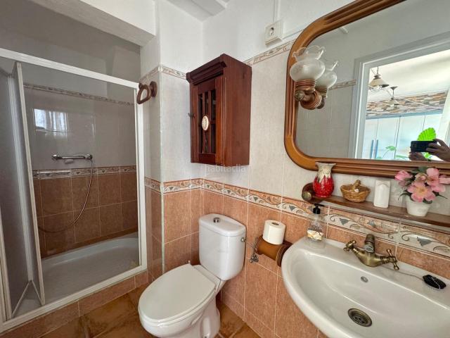 Casa adosada en venta en Vegas del Genil, Purchil. Casa adosada con amplio sótano, patio y terraza en Purchil Vegas del Genil. Casas adosadas Vegas del.