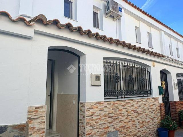 Casa adosada en Venta en Vejer