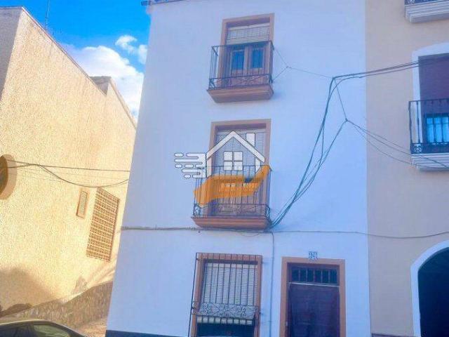 Casa adosada en Venta en Vélez Rubio
