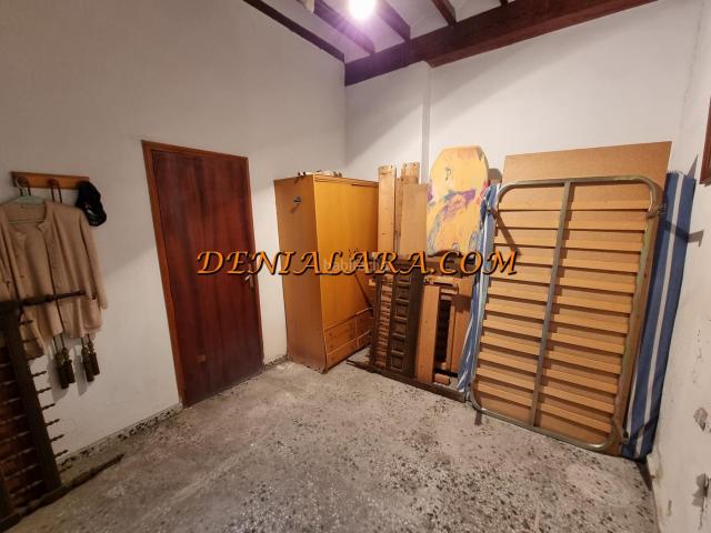 Casa adosada en venta en Verger el. Casa de dos alturas a reformar en el centro de Vergel. Casas adosadas Verger.