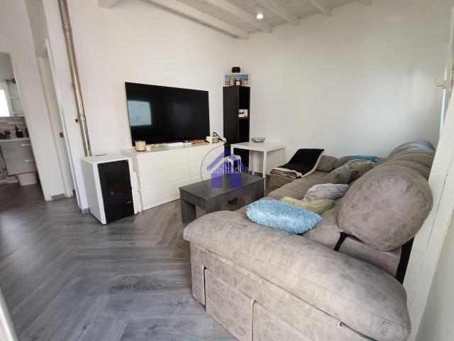 Casa adosada en venta en Vigo, Teis. Casas adosadas.