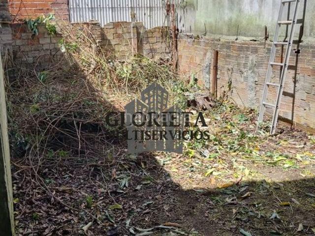 Casa adosada en venta en Vigo, As Travesas Balaidos. CASA ADOSADA A REFORMAR EN PLENO ARAGÓN!. Casas adosadas.