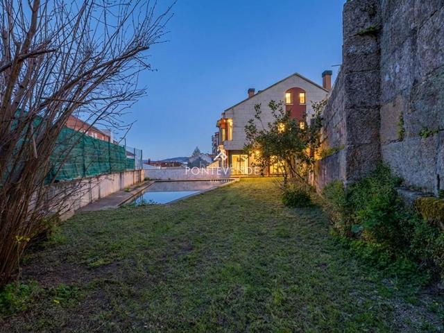 Casa adosada en venta en Vigo, Bouzas. Chalet adosado con piscina privada en Bouzas Vigo. Casas adosadas.