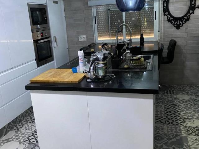 Casa adosada en Venta en Vilamarxant