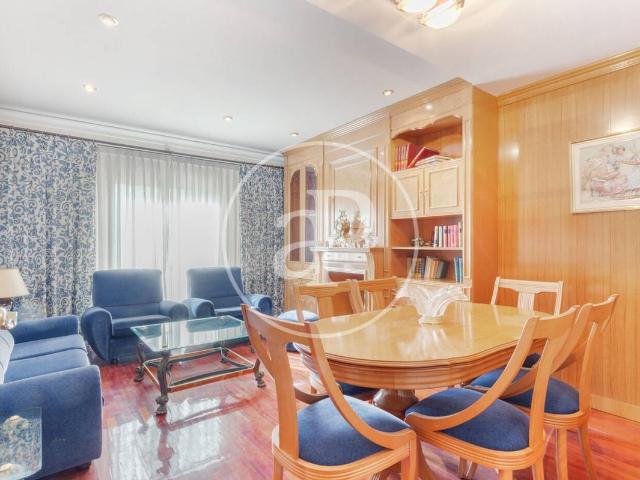 Casa adosada en Venta en Vilamarxant