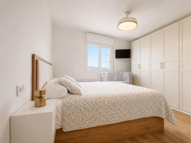Casa adosada en venta en Vilanova i la Geltrú, La Collada Sis Camins Costa Dorada. Estupendo chalet adosado con Terraza. Casas adosadas Vilanova i la.