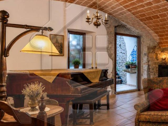 Casa adosada en Venta en Vilablareix