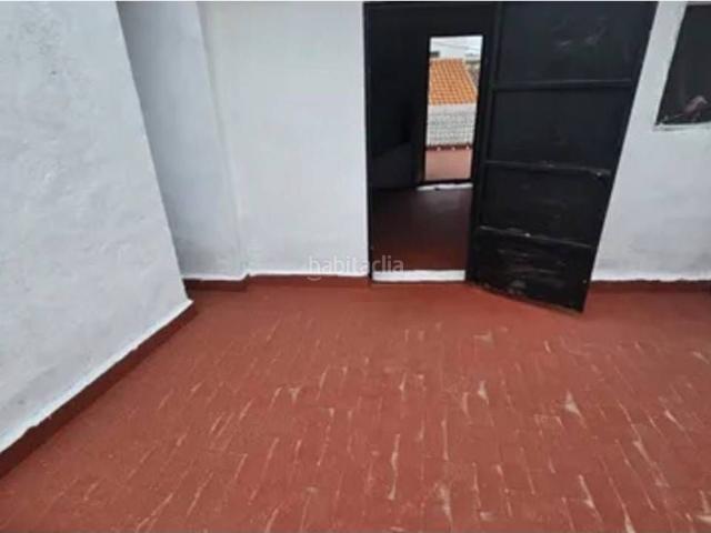 Casa adosada en venta en Vilallonga Villalonga. Amplia casa en el centro de Villalonga para toda la familia. Casas adosadas Vilallonga.