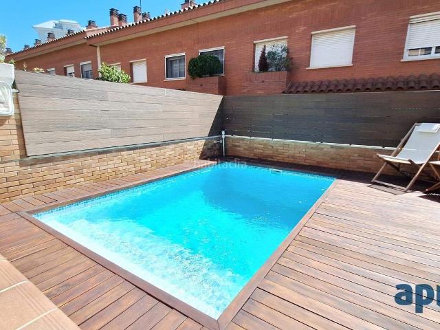 Casa adosada en venta en Vilassar de Mar, La Xinesca. DESCUBRE ESTA ESPECTACULAR CASA ADOSADA EN VILASSAR DE MAR!. Casas adosadas Vilassar de.