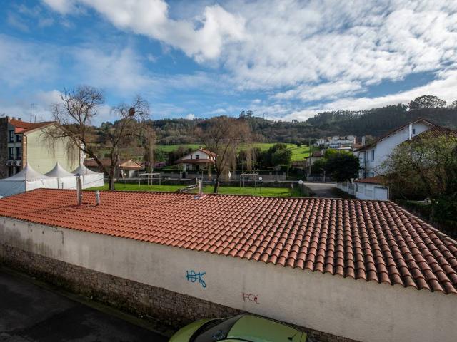 Casa adosada en Venta en Villaviciosa Amandi