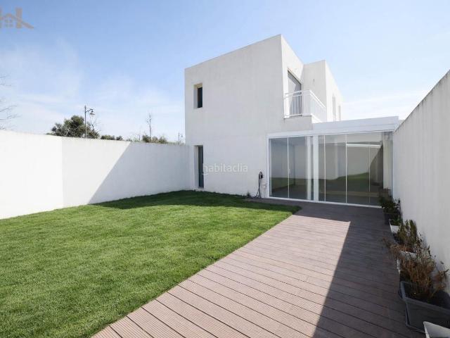 Casa adosada en venta en Villaviciosa de Odón, Castillo Campodón. HOGARES VILLAVICIOSA vende en EXCLUSIVA este espectacular chalet adosado. Casas adosadas Villaviciosa de.