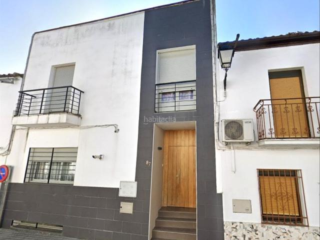 Casa adosada en venta en Villa del Río. Casas adosadas Villa del.
