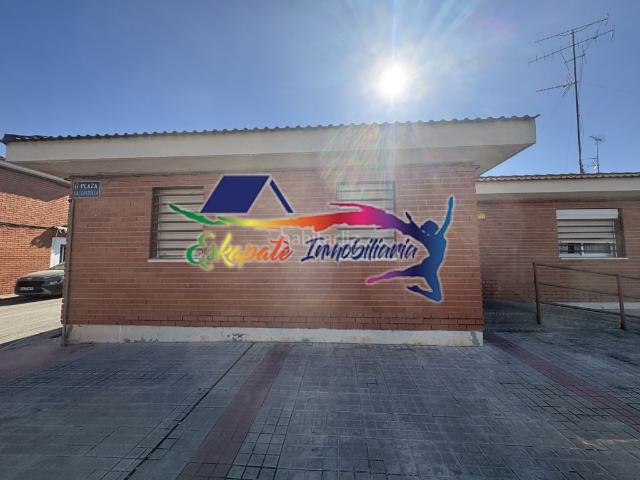 Casa adosada en venta en Villacañas. Vivienda en Plaza de la Zarzuela, 1 Villacañas Toledo. Casas adosadas.