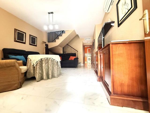 Casa adosada en Venta en Villafranca de Córdoba