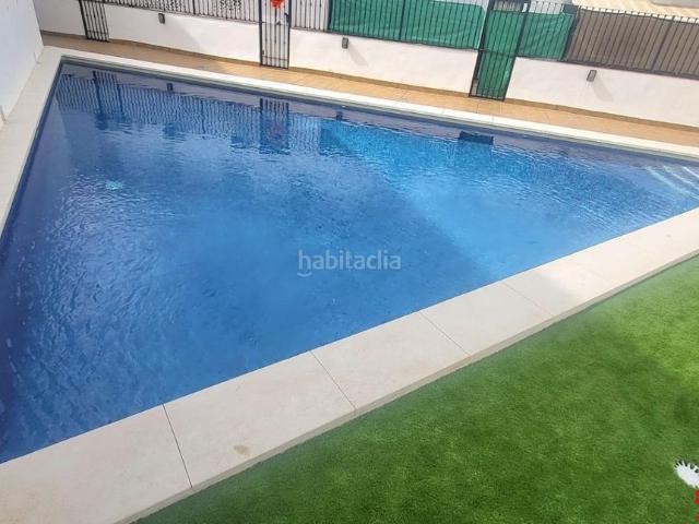 Casa adosada en venta en Villafranca de Córdoba. CASA ADOSADA EN VILLAFRANCA Piscina, terraza, parking privado y mucho espacio para disfrutar. Casas adosadas Villafranca de.