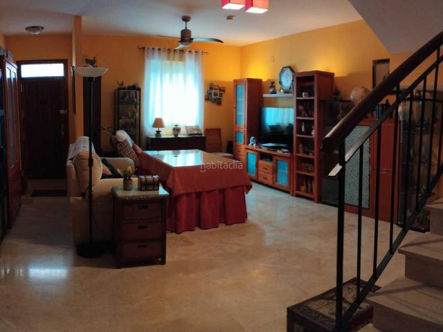 Casa adosada en venta en Villafranca de Córdoba. Casa de 130 m2. Casas adosadas Villafranca de.