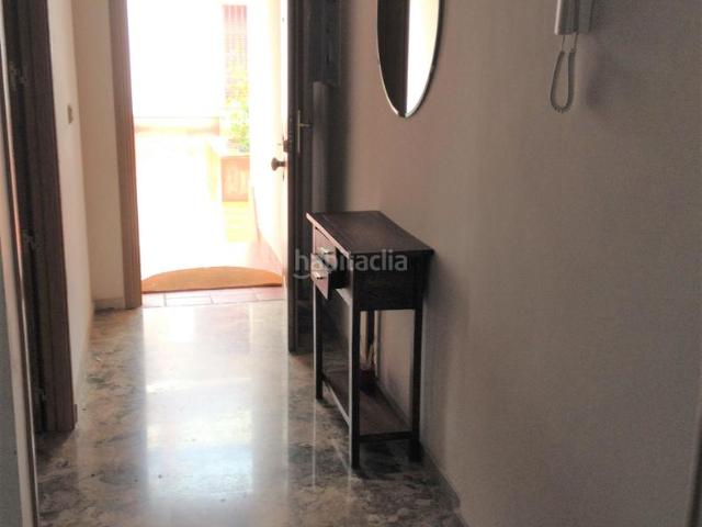 Casa adosada en venta en Villafranca de Córdoba. Magnifica casa de 160 m2 en Villafranca de Córdoba. Salón, cocina, cuatro dormitorios uno en planta baja, dos baños, aseo, vesti. Casas adosadas.