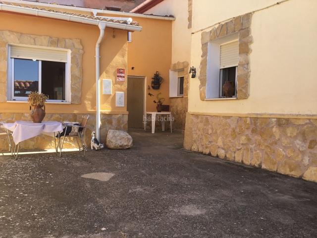 Casa adosada en venta en Villamayor de los Montes. OPORTUNIDAD EN VILLA MAYOR. Casas adosadas Villamayor de los.