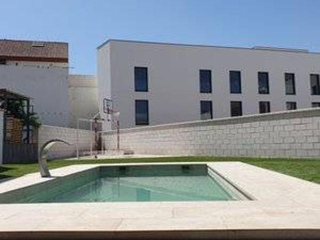 Casa adosada en Venta en Villanueva de la Cañada ciudad
