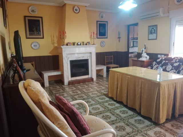 Casa adosada en Venta en Villanueva de la Reina