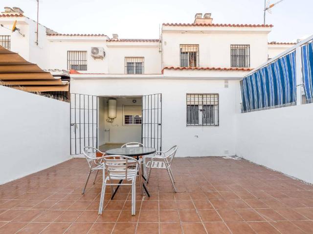 Casa adosada en Venta en Villanueva del Ariscal