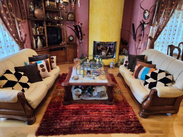 Casa adosada en Venta en Villaquilambre