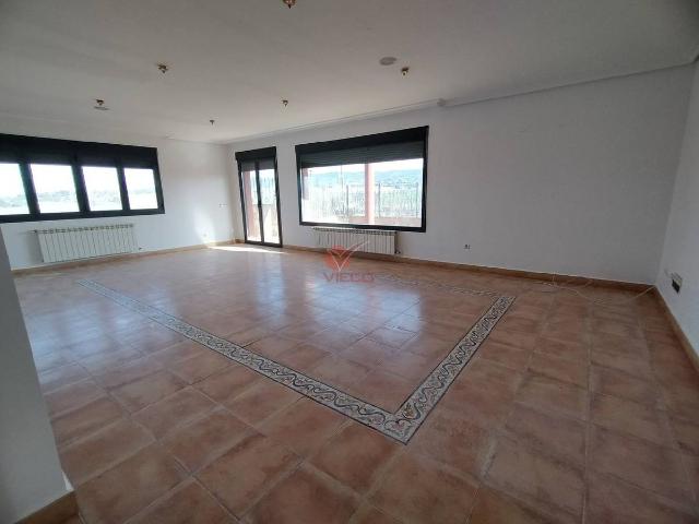 Casa adosada en Venta en Villar de Olalla