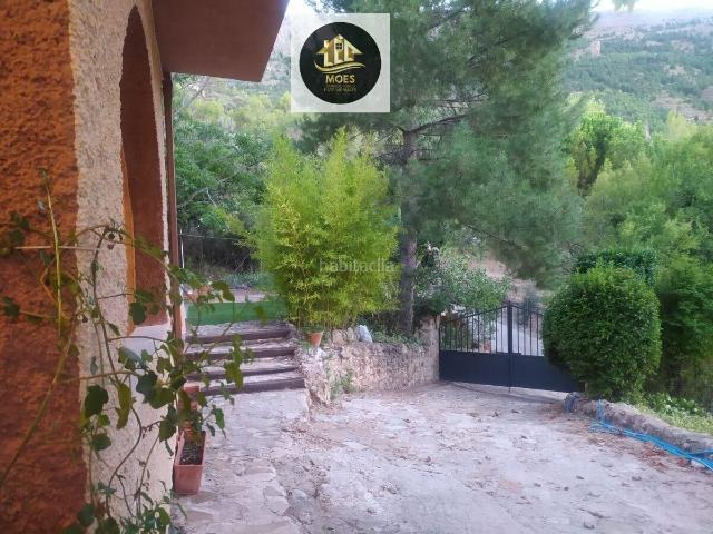 Casa adosada en venta en Villares Los. Adosado en venta en Villares Los, 8 dormitorios. Casas adosadas Villares.