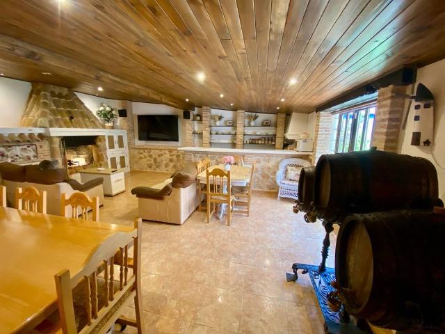 Casa adosada en Venta en Villarrubia de los Ojos