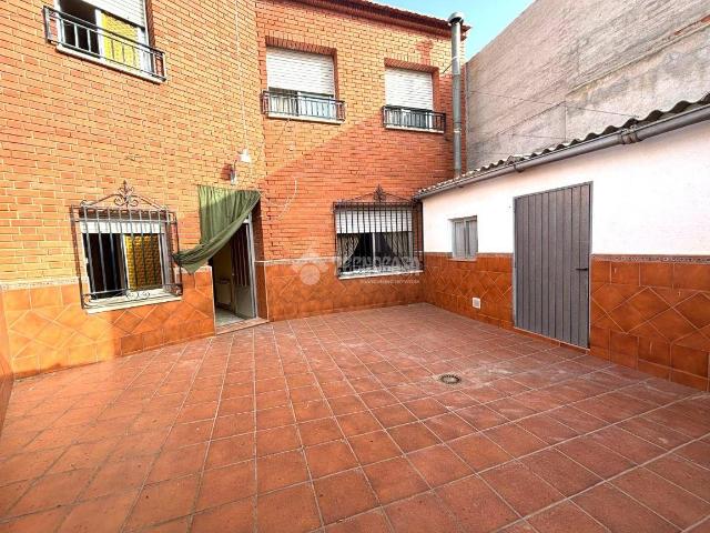 Casa adosada en Venta en Villasequilla