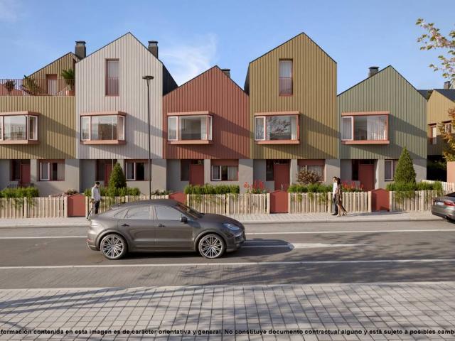 Casa adosada en Venta en Villimar V1 V2 S3 S4 San Cristobal