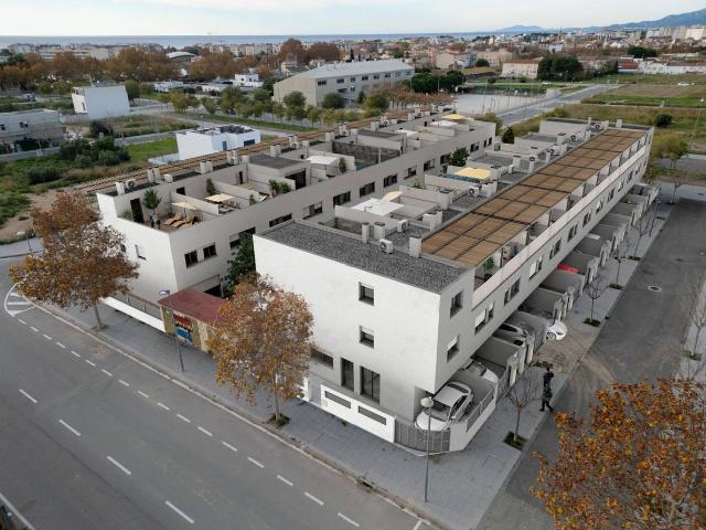 Casa adosada en Venta en Vinyols i els Arcs