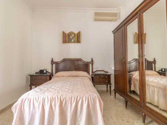 Casa adosada en venta en Viso del Alcor El. CASA DE DOS PLANTAS A LA VENTA EN EL VISO DEL ALCOR. Casas adosadas Viso del Alcor.