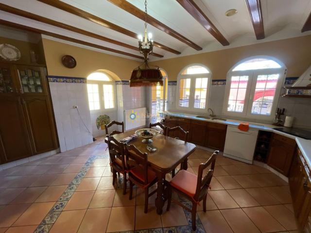 Casa adosada en venta en Xàtiva. Casa señorial de venta en Xátiva. Casas adosadas.