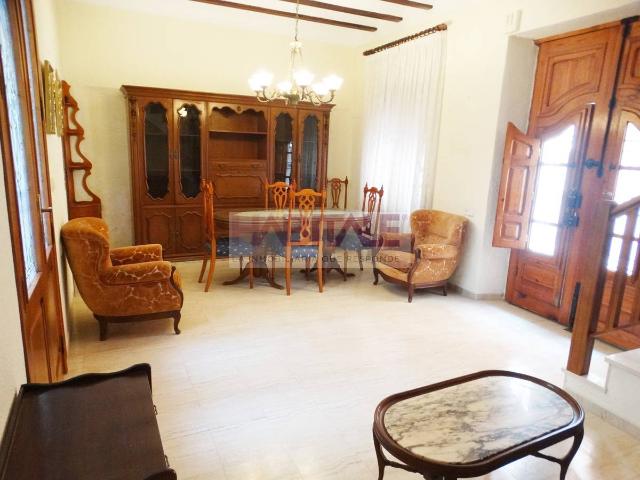 Casa adosada en Venta en Xàtiva