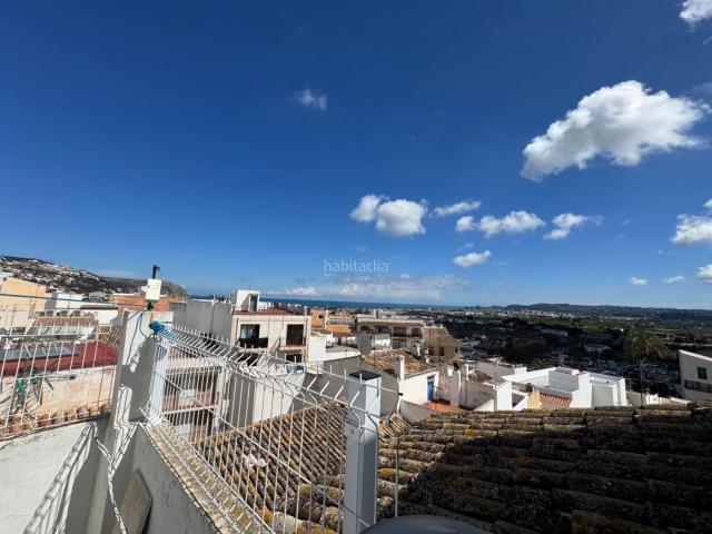 Casa adosada en venta en Xàbia, Centro Ciudad. Casa de pueblo con carácter y vistas al mar en el casco antiguo de Jávea. Casas adosadas.
